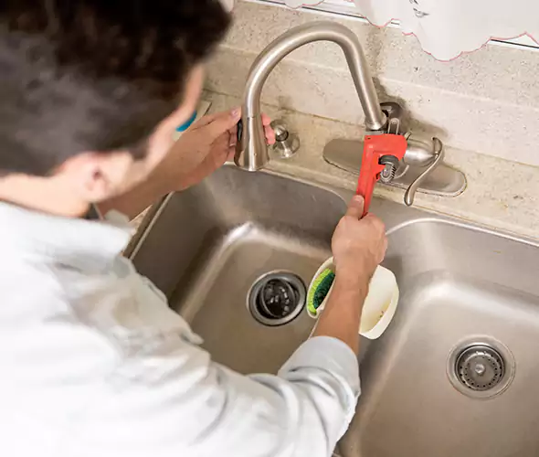 Professional Sink Repair Specialist in Greenlawn, NY: Schedule Reliable Sink Fixing Services with Us