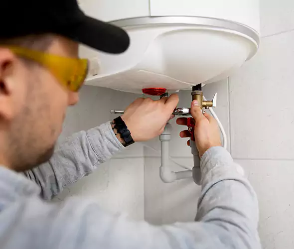 Get Affordable Water Heater Repair Service in Greenlawn, NY