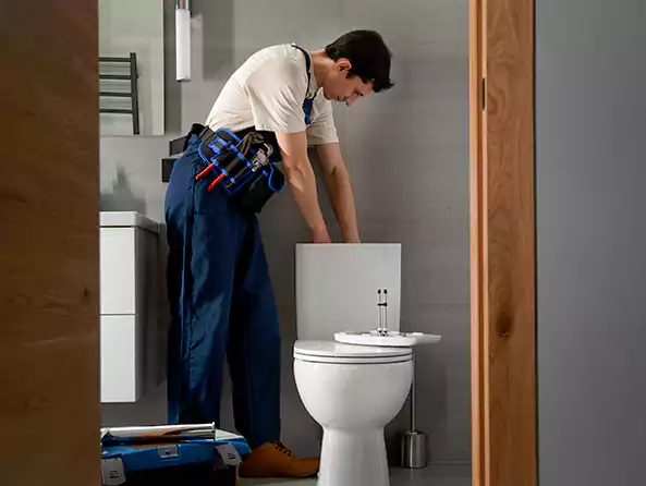 Why Choose Greenlawn Plumbing for Toilet Replacement in Greenlawn, NY?